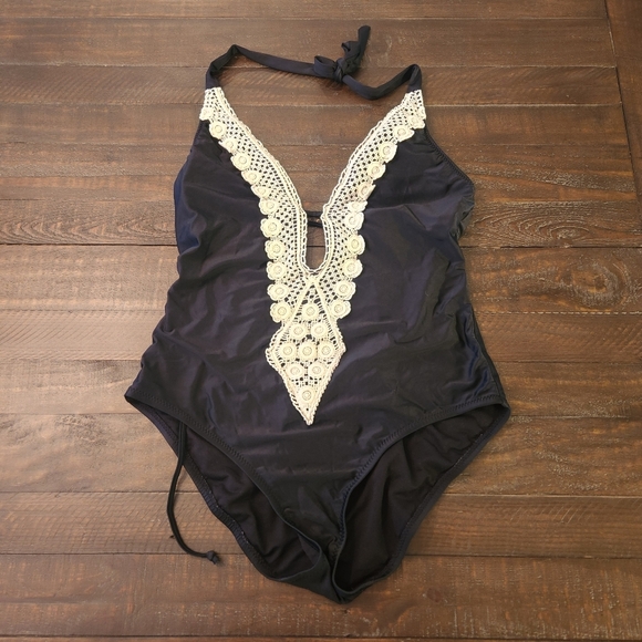 Kona Sol Black And White Swimsuit with Tie Detail Sz L - Picture 1 of 3